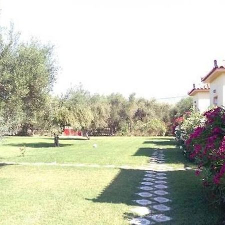 Phyllida Guest House - A2 زاخارو المظهر الخارجي الصورة